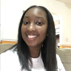 Meet your Posher, Mariama